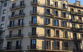 Hostal Barcelona Travel